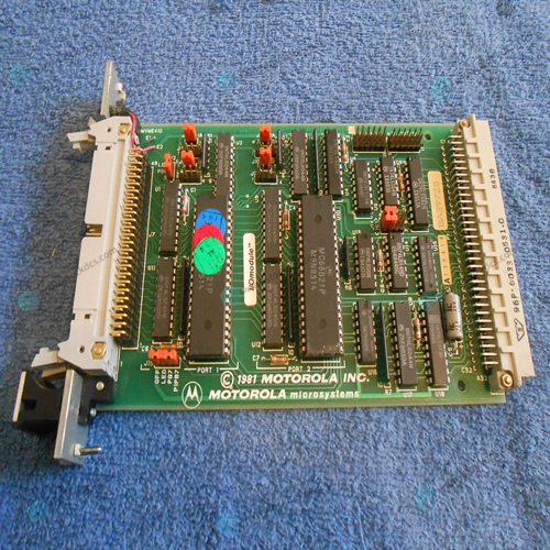 MOTOROLA MVME136 Relay output module