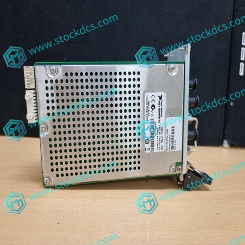 NI PXIe-5632 high-performance RF signal 