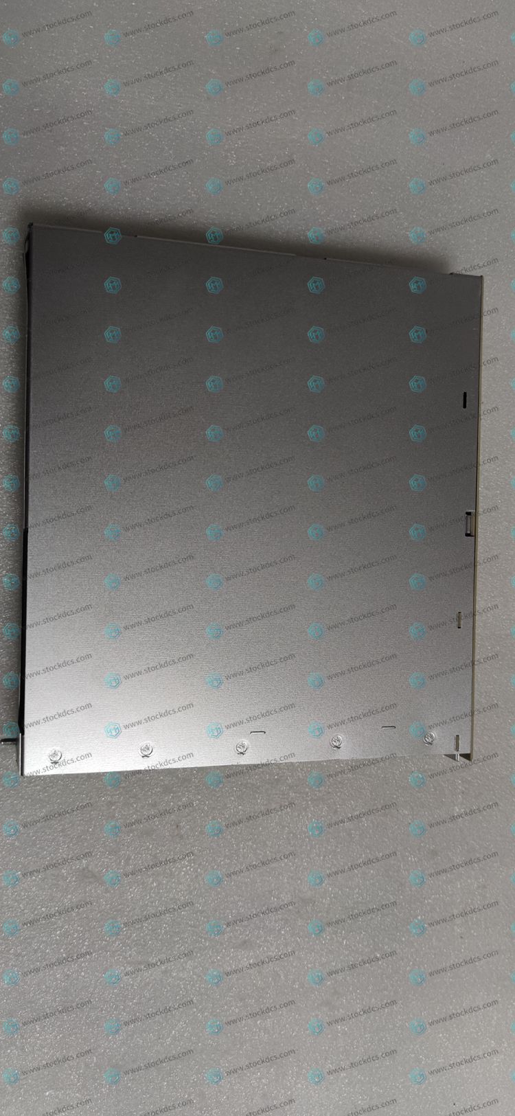 PM633 relay protection device